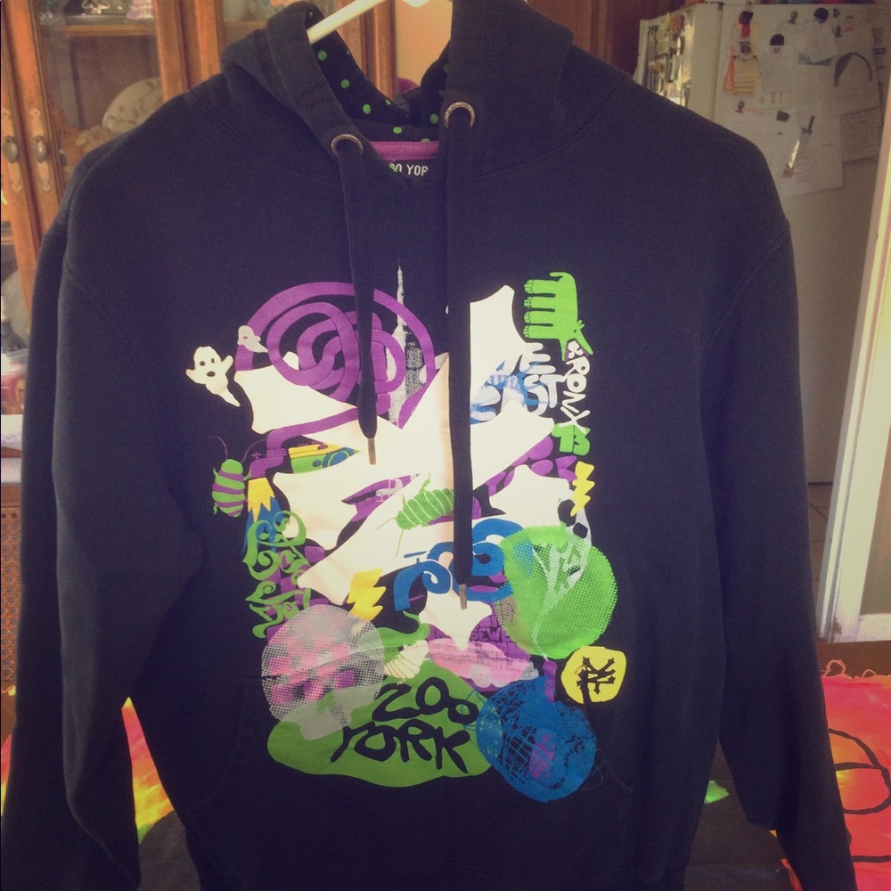 Zoo York urban style heavy duty polka dot hoodie